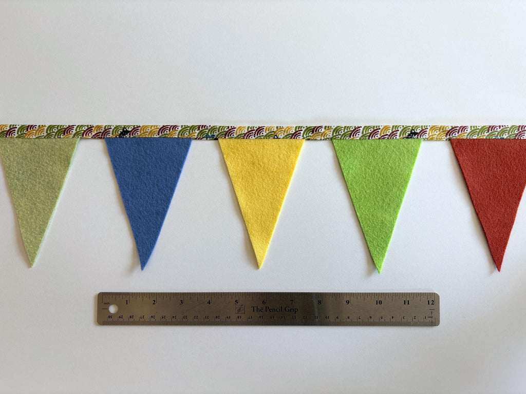 LITTLE FLAGS Bright Colourful Triangle Flag Bunting Garland for Party or Celebration