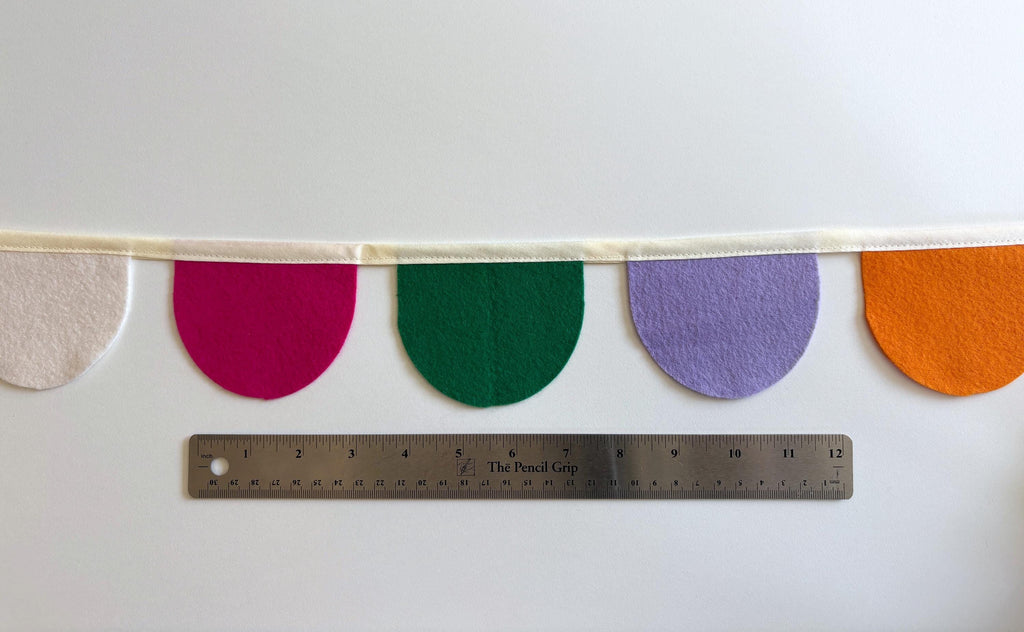 HALF CIRCLES Bright Colourful Scallop Bunting Garland for Party or Celebration